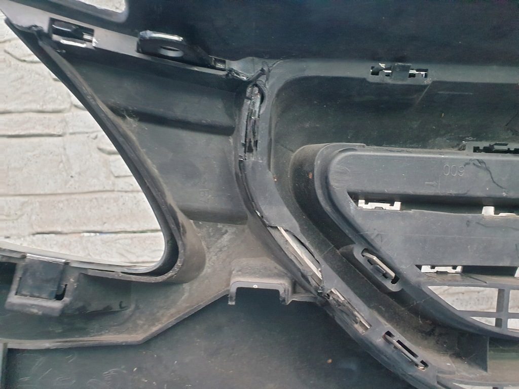 фото №4, Peugeot 2008 бампер перед