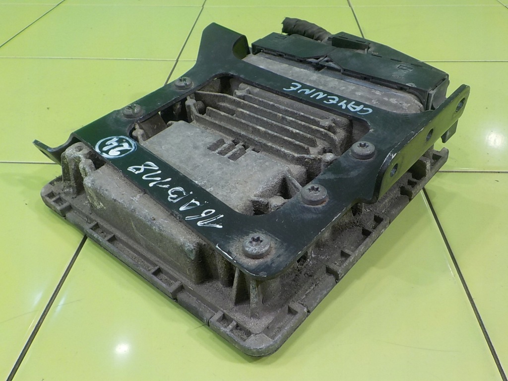 Porsche cayenne рестайлінг  4.8 b 07r 5d блок керування бортовий комп'ютер двигуна 022906032lj в Україні