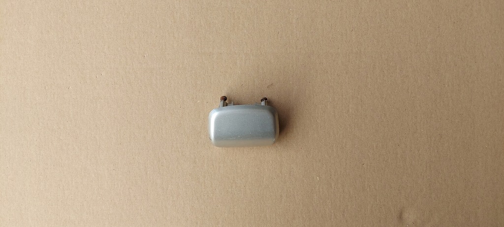 фото №1, Заглушка распылителя правая lexus is200 is300 99-05