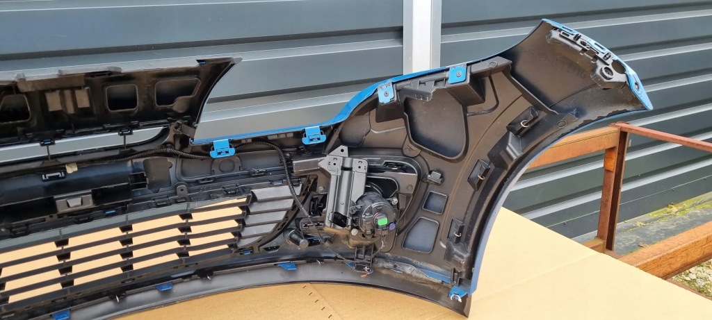 Renault megane 3 рестайлінг  2011-2013 бампер перед оригінал c073 Київ