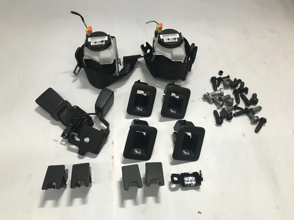 фото №1, Ремни задняя комплект audi a1 ii gb 18- do восстановление