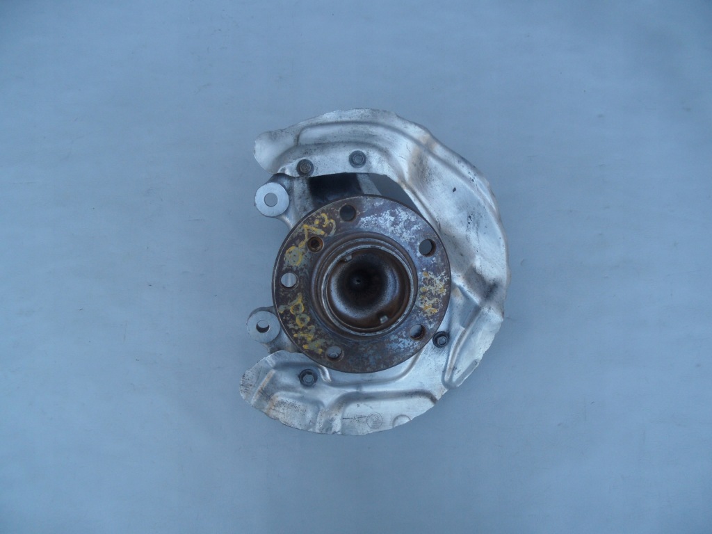 фото №1, Поворотний кулак ступиця правий перед bmw 1 f20 f21 f22