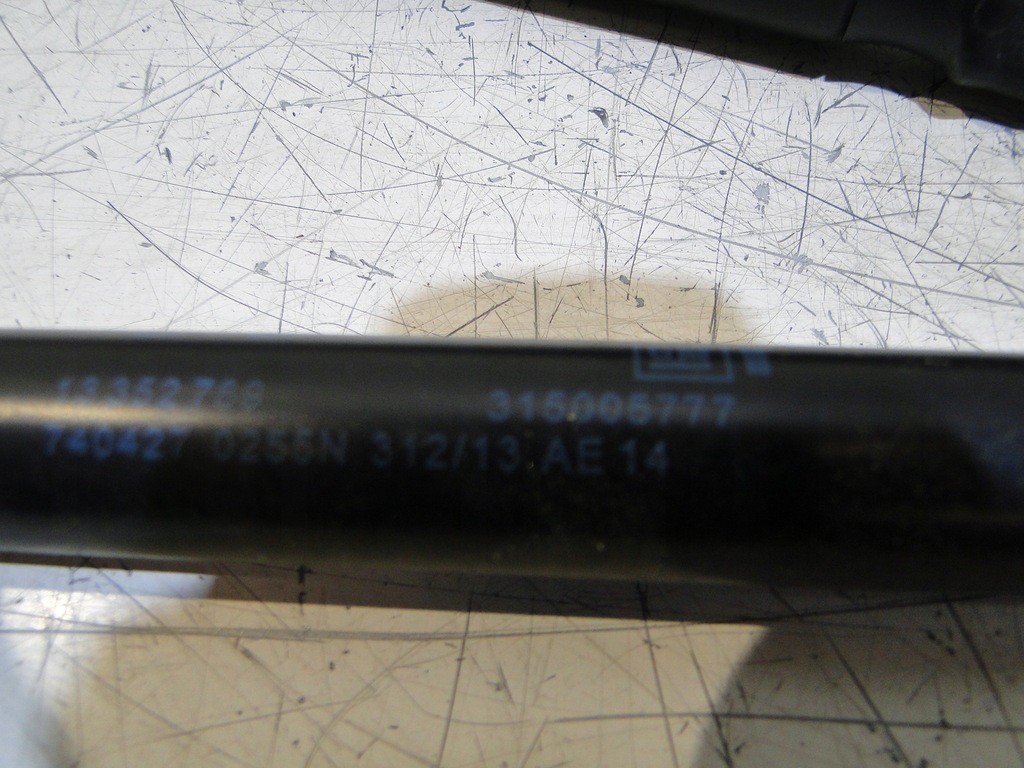 фото №8, Opel adam привод амортизатор крышки задняя задний 13352789