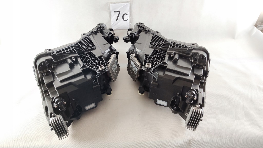 фото №12, Skoda superb iii lift 3v1 full led левый правый