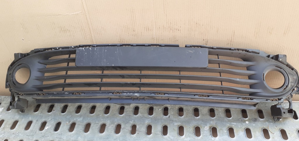 фото №3, Решітка середня решітка радіатора renault clio iv 4 12-15rok