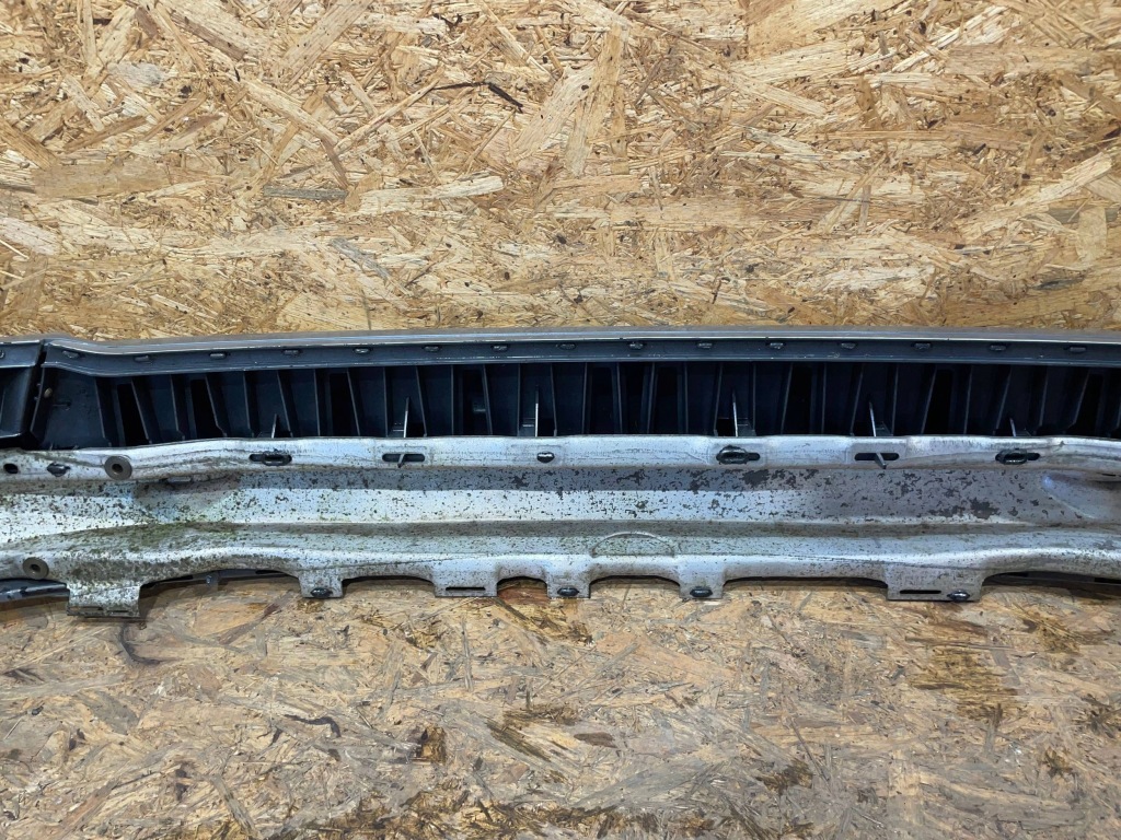 фото №8, Audi a4 b5 8d 94-99 sedan бампер задняя задний