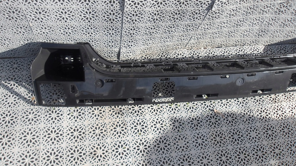 Балка усилитель бампера задний  mercedes r-klasa Цена