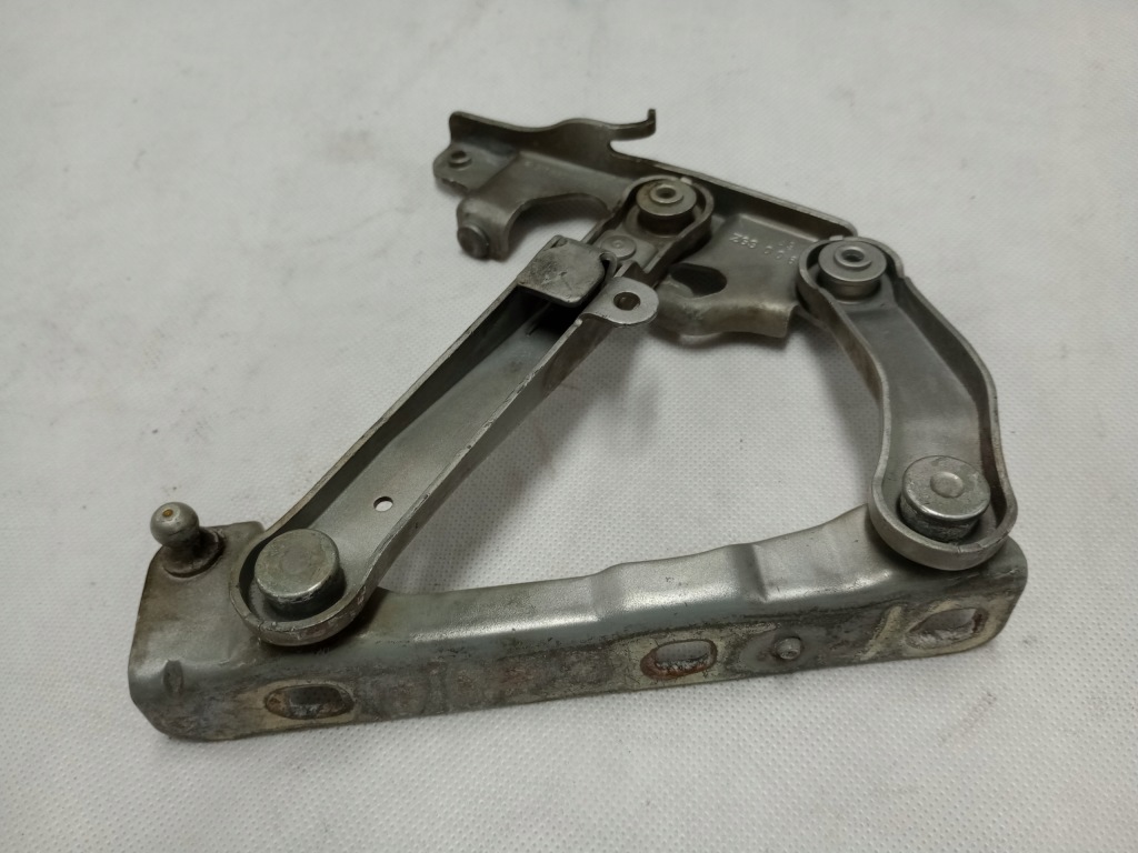 фото №9, Mercedes e-klasa w211 2005 петля капот правий перед 2118800228 europa