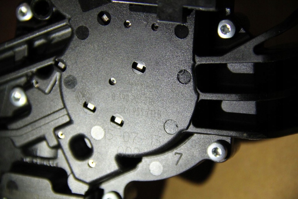 фото №5, Двигатель дворники крышки vw sharan ii 5k6959711