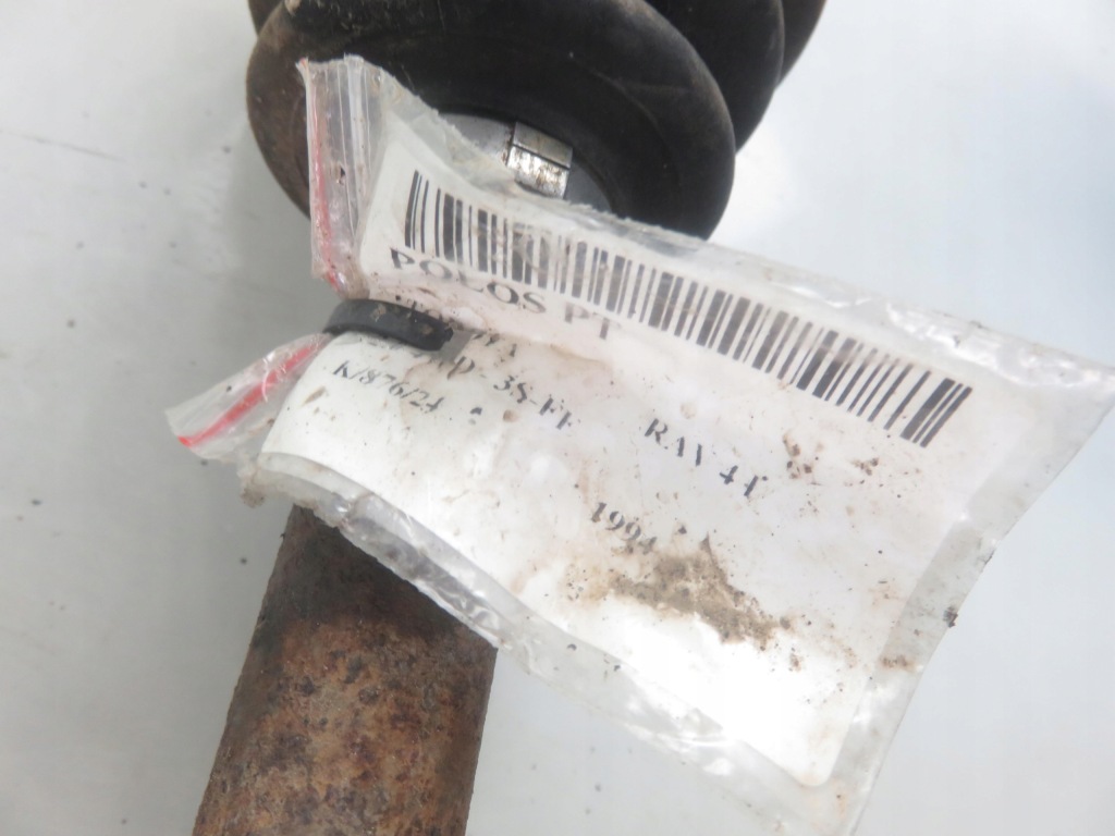 фото №4, Привідний вал права задня toyota rav 4 i 2.0 4wd - 3s-fe