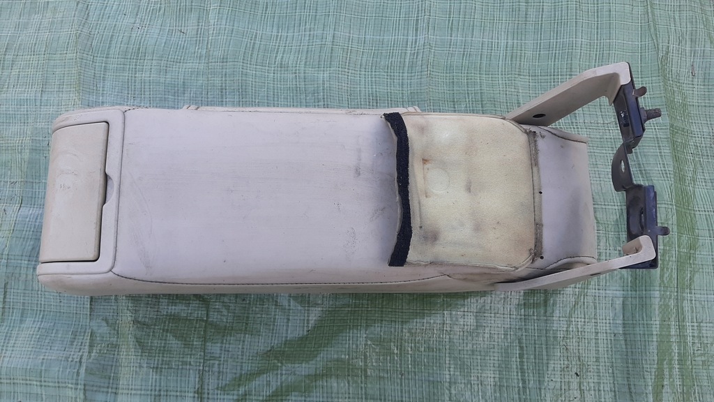 фото №8, Туннель подлокотник задняя infiniti g35 g37 sedan