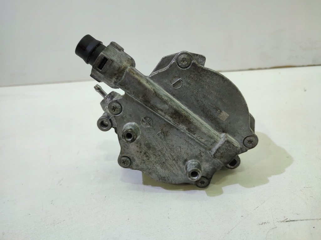 Купить Bmw f01 f02 насос вакуум 7566291