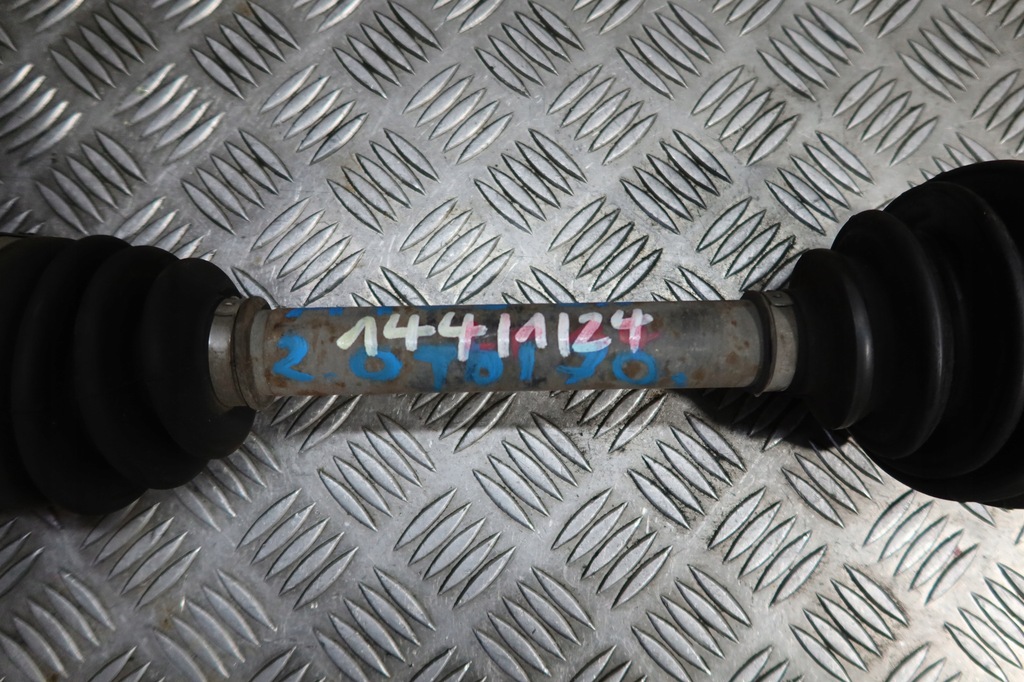 фото №3, Приводной вал левый перед audi a4 b8 2.0 tdi