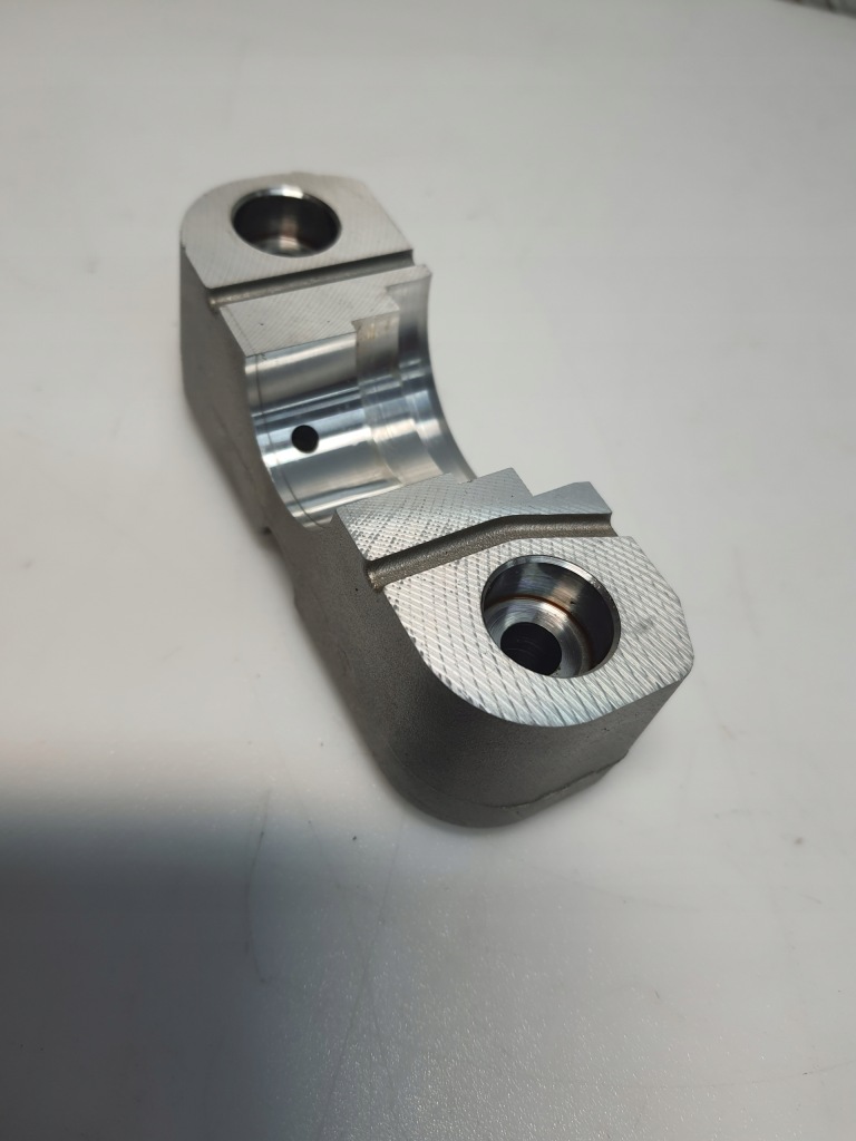 Основание вала распределительного вала mercedes w176 1.6 cgi 2700510502 с Разборки