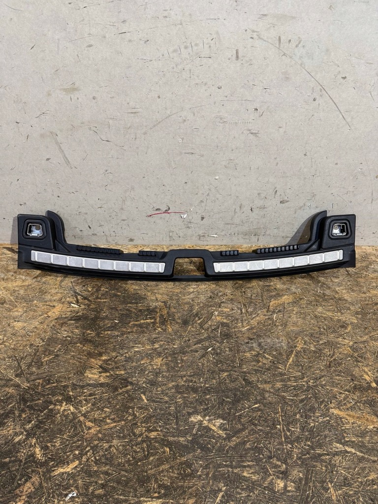 фото №1, Volvo xc60 ii защита поперечина заднего багажника 31440641