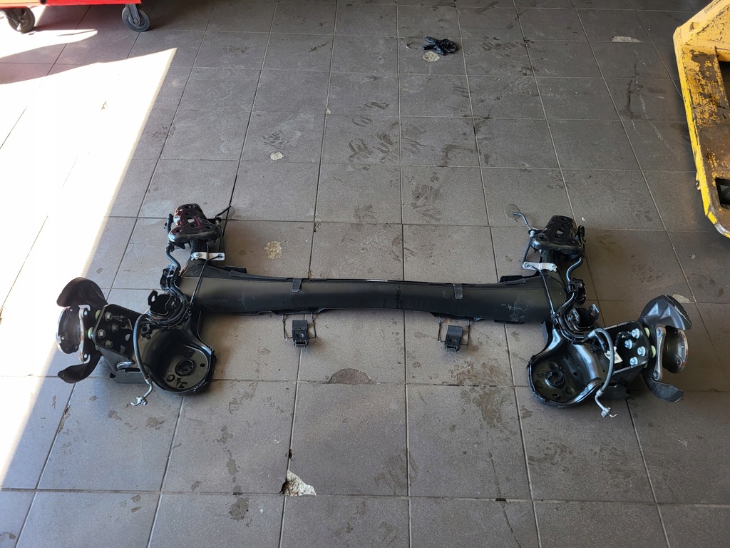 фото №1, Citroen c4 iii 20-23r 1,2thp балка подвеска задняя