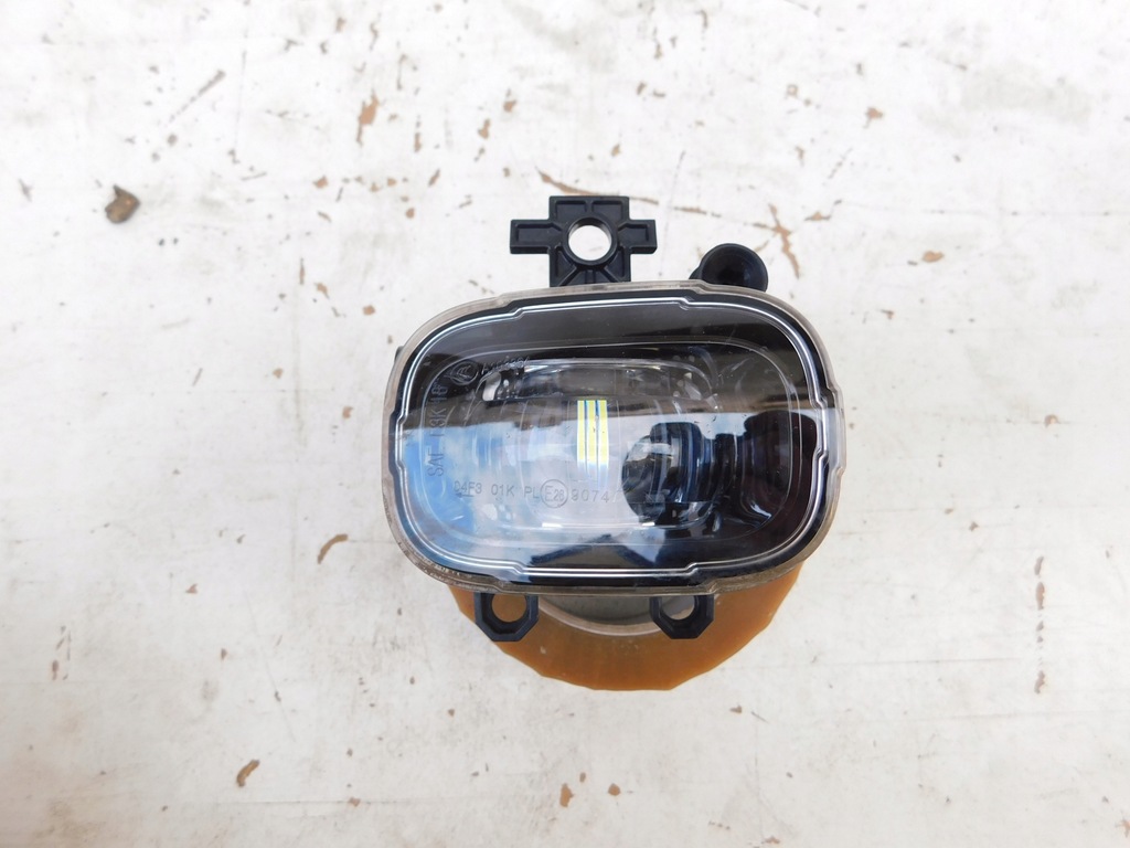 фото №1, Противотуманная фара правый renault clio v 19- nissan juke ii f10 org m-ód poznań