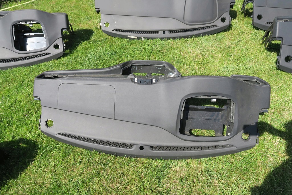 фото №4, Ford focus mk4 приборная панель консоль оригинал vignale !!