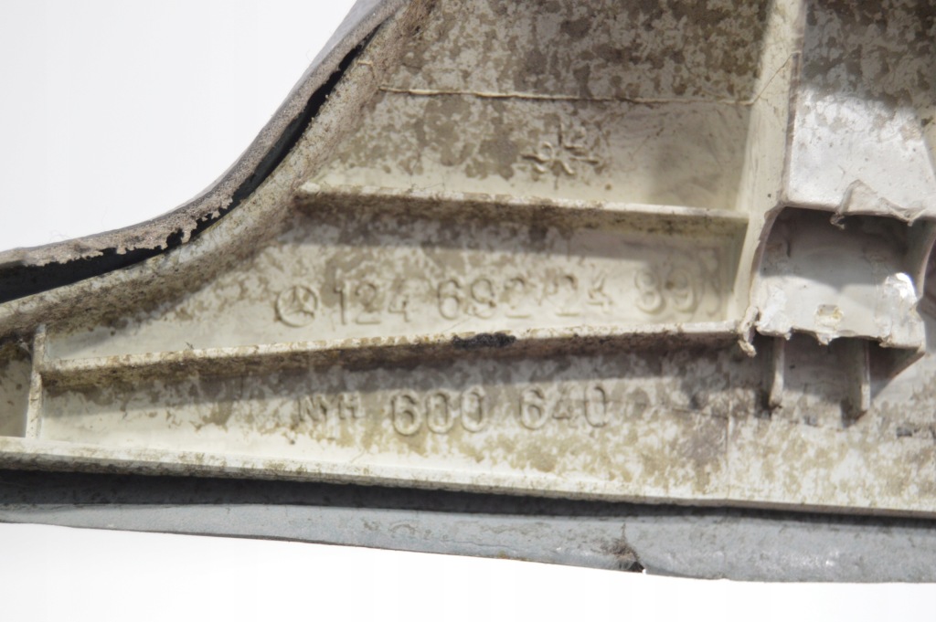 фото №8, Захист обшивка стійка a права mercedes w124 cabrio coupe сіра 1246922489