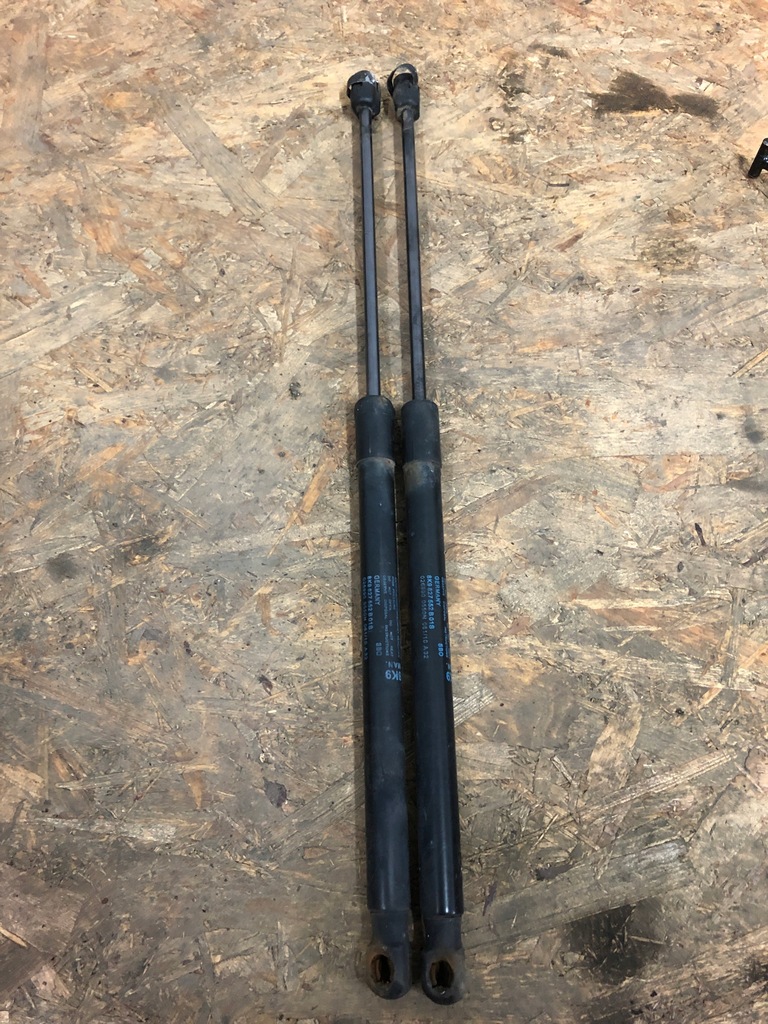 фото №1, Привод амортизатор крышки audi a4 b8 8k9827552b