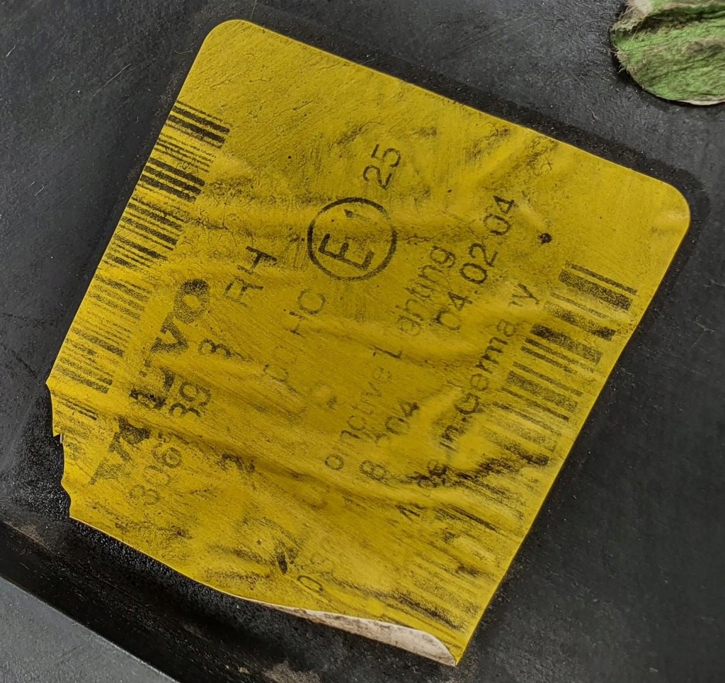 фото №9, Лампа правый перед volvo v50 30678913 europa