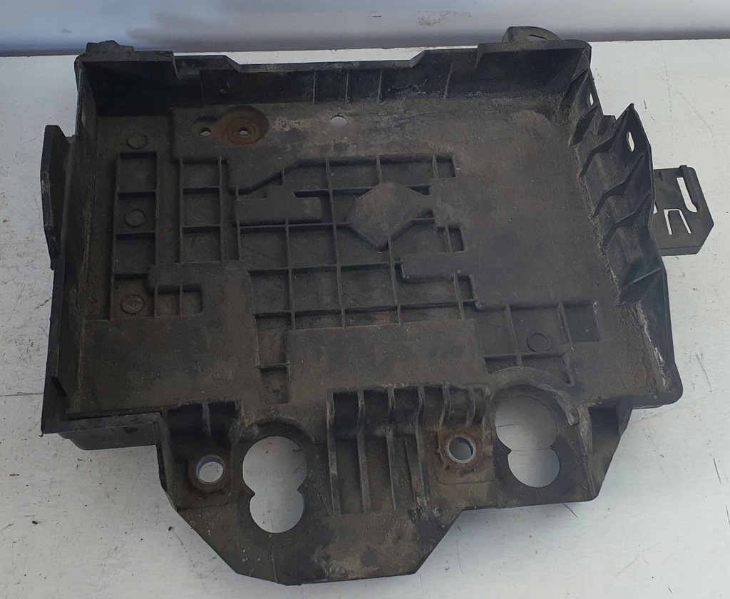 фото №1, Основание аккумулятор renault clio iii modus