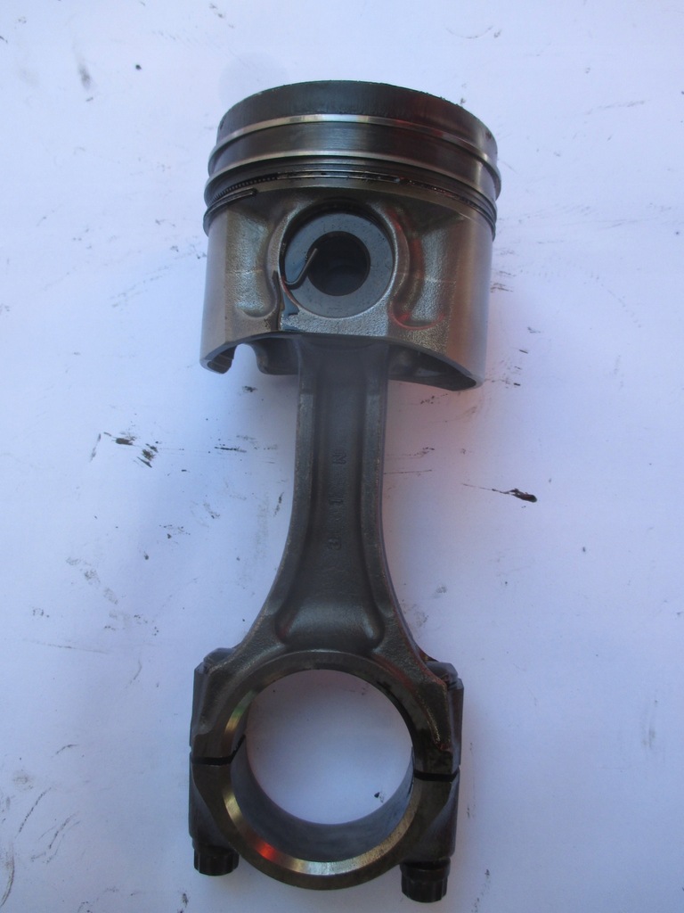 фото №1, Поршень шатун master mascott ii 3.0 zd3 03-10 pń