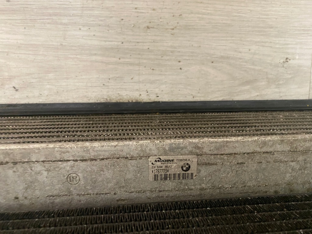 фото №5, Bmw x3 e83 2.0d радіатор wody оливи вентилятор