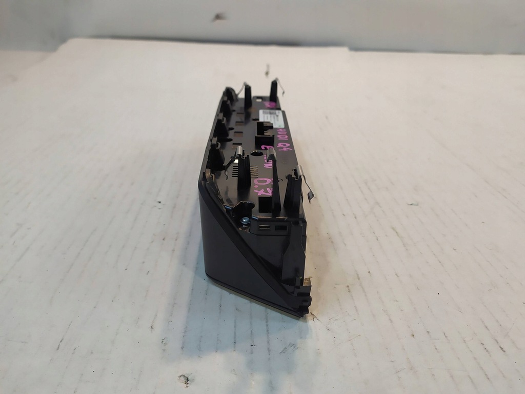 фото №10, Панель кондиционера audi q5 sq5