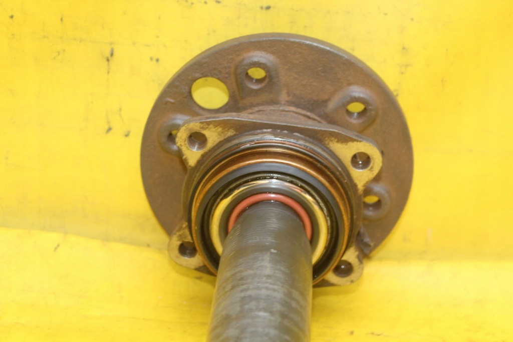 фото №4, Приводной вал ступица правый задняя sprinter 906 vw crafter 26 зубьев