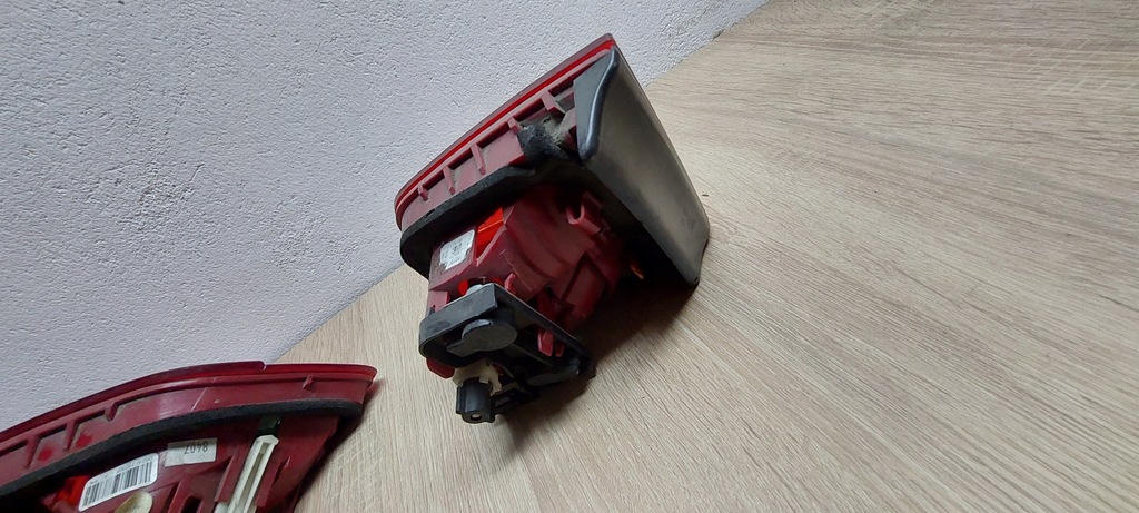 фото №6, Лампа левая правая citroen c5 ii w крышка sedan