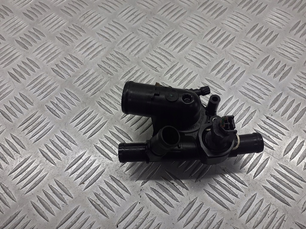 фото №1, Корпус термостата renault laguna iii 2.0 dci 8200907234c