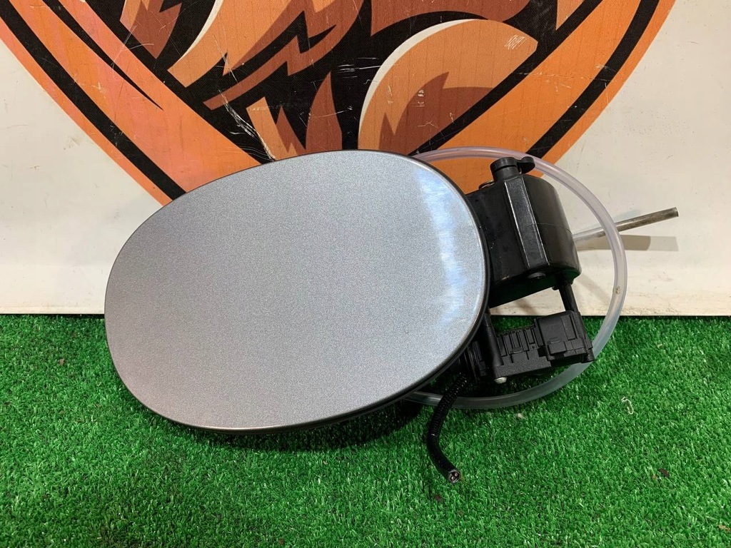 фото №1, Крышка корпус заливной топлива velar l560 j8a2-27936