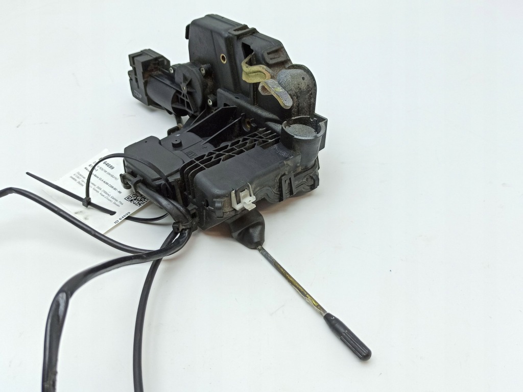 Купить Замок дверь coupe правая сторона mercedes-benz clk a209 c209 2097201435