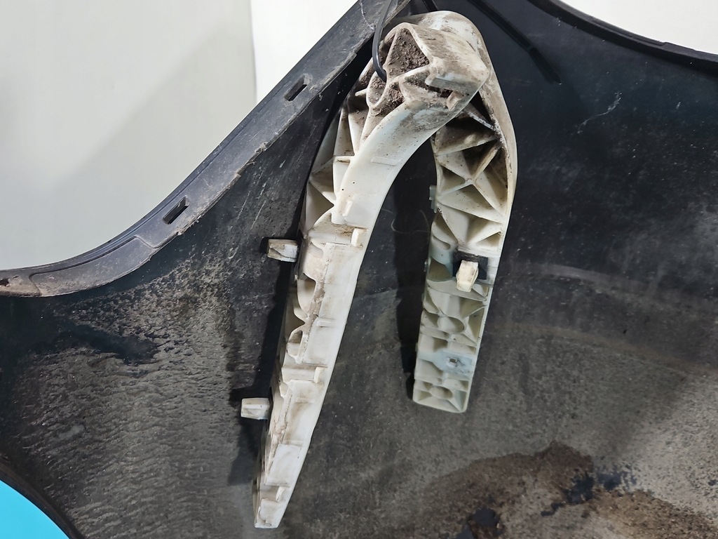 фото №13, Бампер задня nissan tiida чорний kh3g 2007r