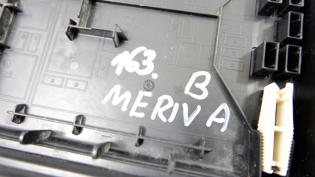 фото №4, Opel meriva b крышка предохранителей