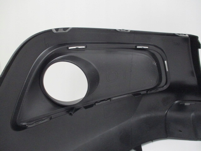 фото №11, Peugeot 2008 dół бампера передний накладка