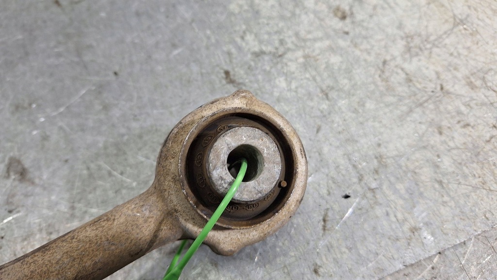 фото №7, Рычаг левый перед 20445fi mercedes w204 e w207 slk w172