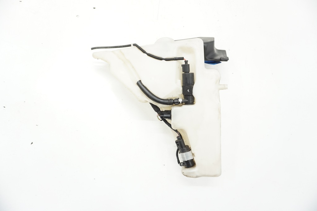 фото №1, Audi a5 8t бачок омывателя ксенон