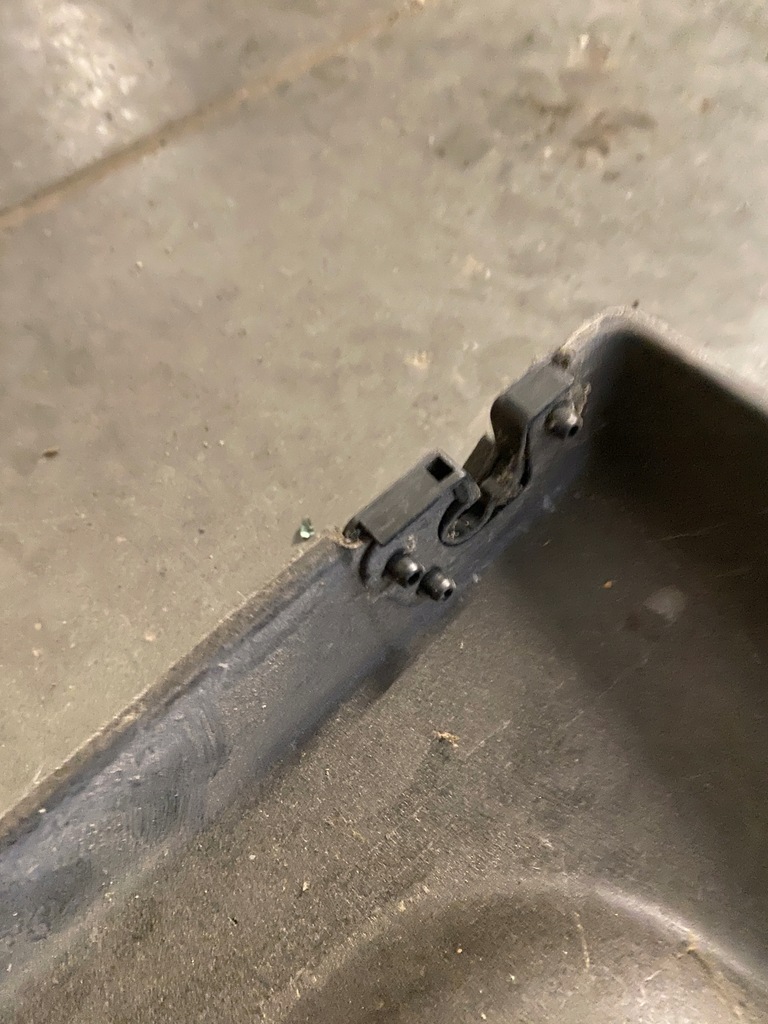 фото №7, Полиця задня багажника toyota yaris i japonia