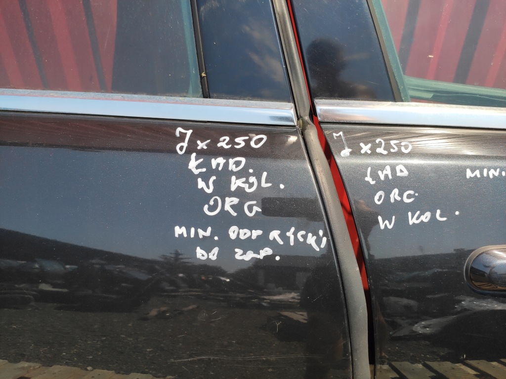 фото №12, Jaguar xf x250 дверь правый задняя правое задние оригинал ładne w цвет