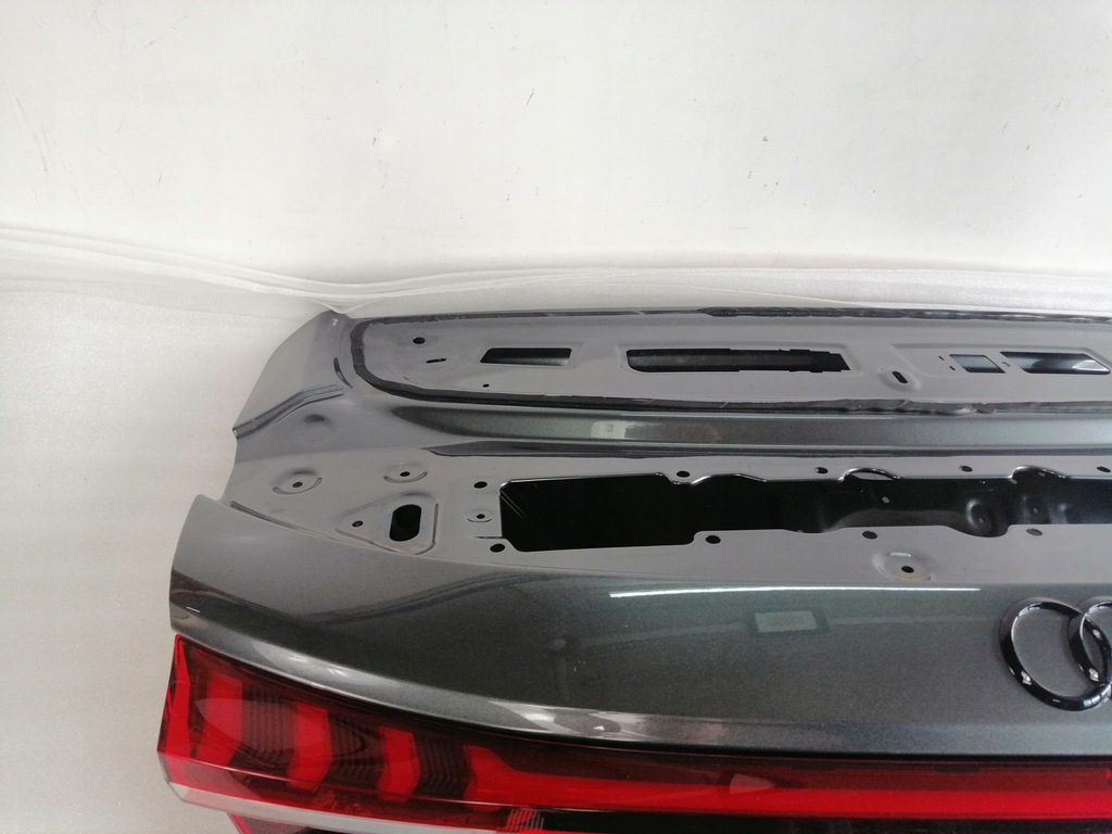 фото №9, Audi e-tron rs gt крышка багажника бампер задняя