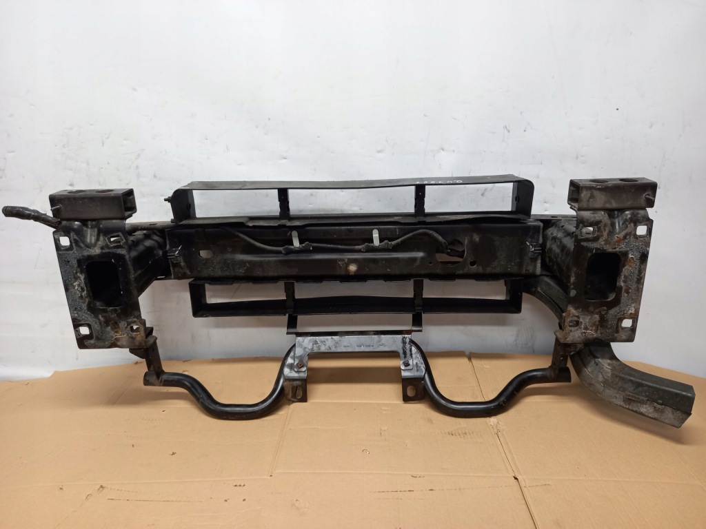 фото №12, Pas передний балка комплект радиатор land rover discovery v l462 3.0d 2020-