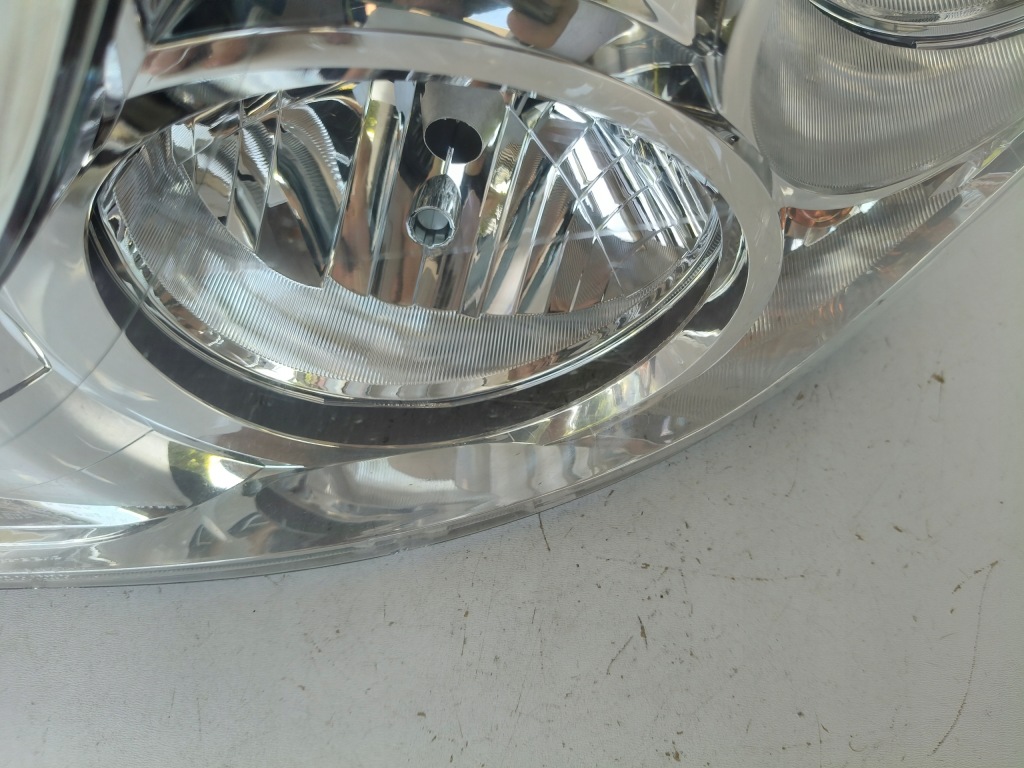 Лампа ліва фара mercedes actross mp4 w961 led Оригінал