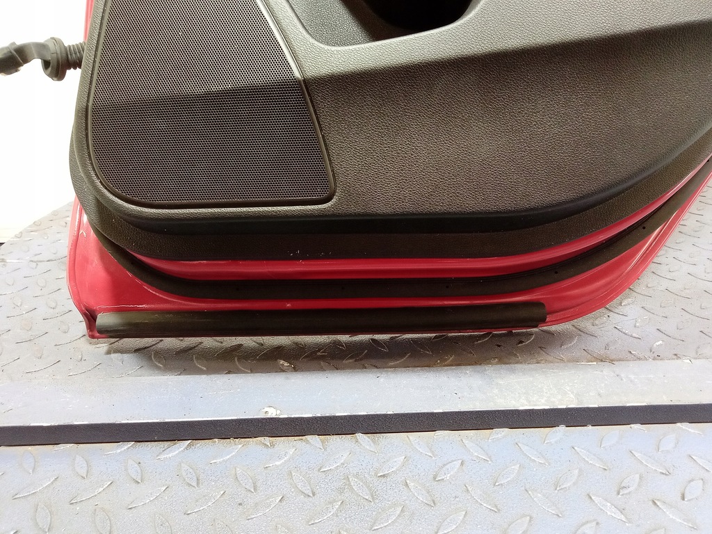 фото №3, Honda civic x hb дверь задняя правое r513