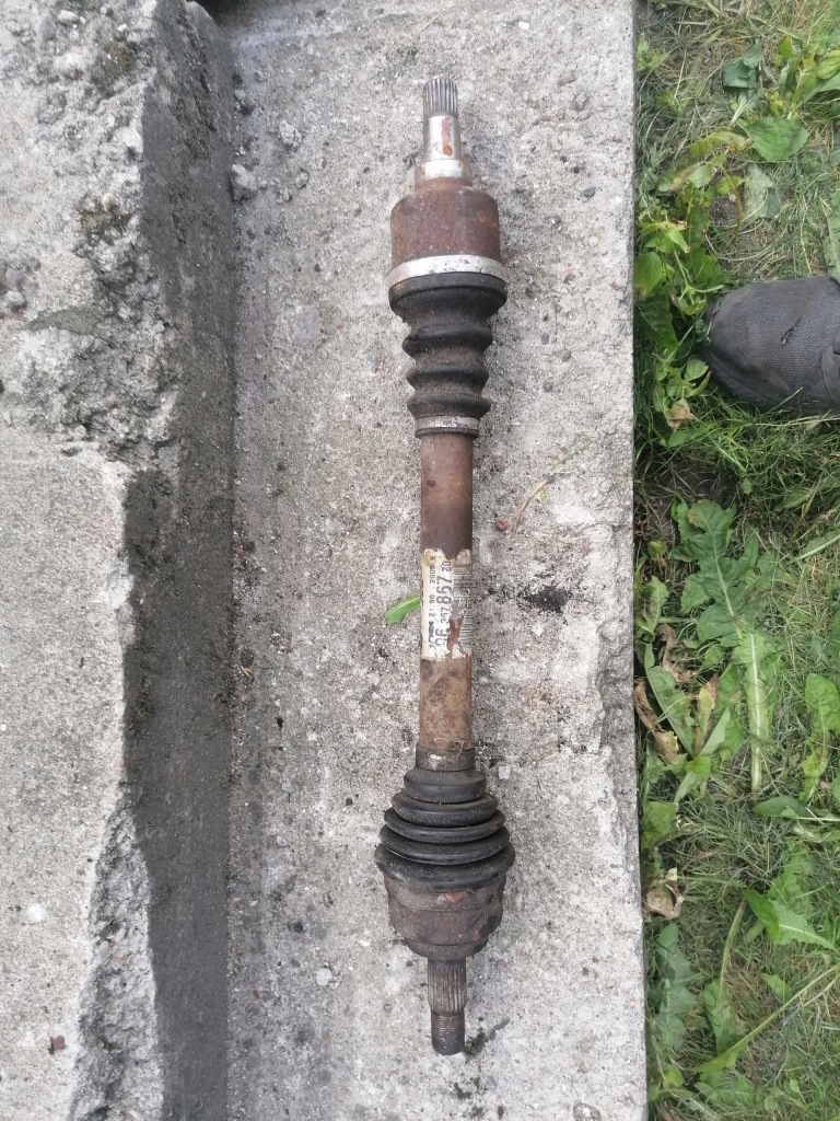 Купить Приводной вал короткий левая 9636786780 citroen c4 1.6