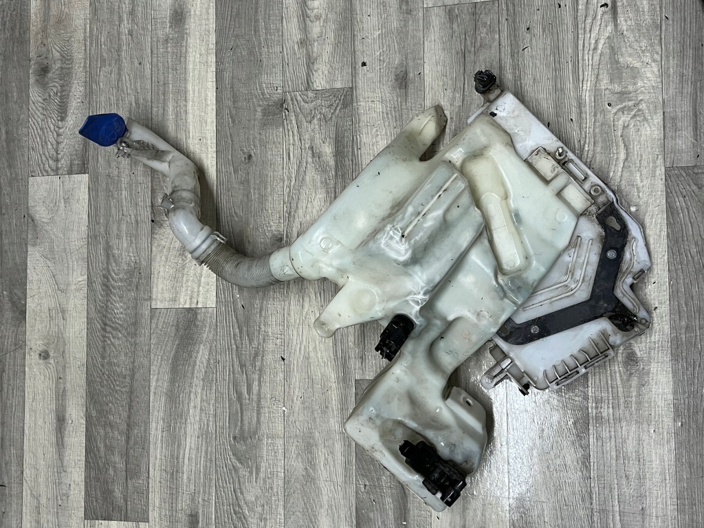 фото №1, Ford mondeo mk4 s-max galaxy mk3 бачок омивача