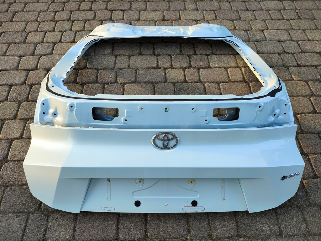 фото №2, Toyota ch-r ch r 2 ii 23- крышка багажника задняя задняя
