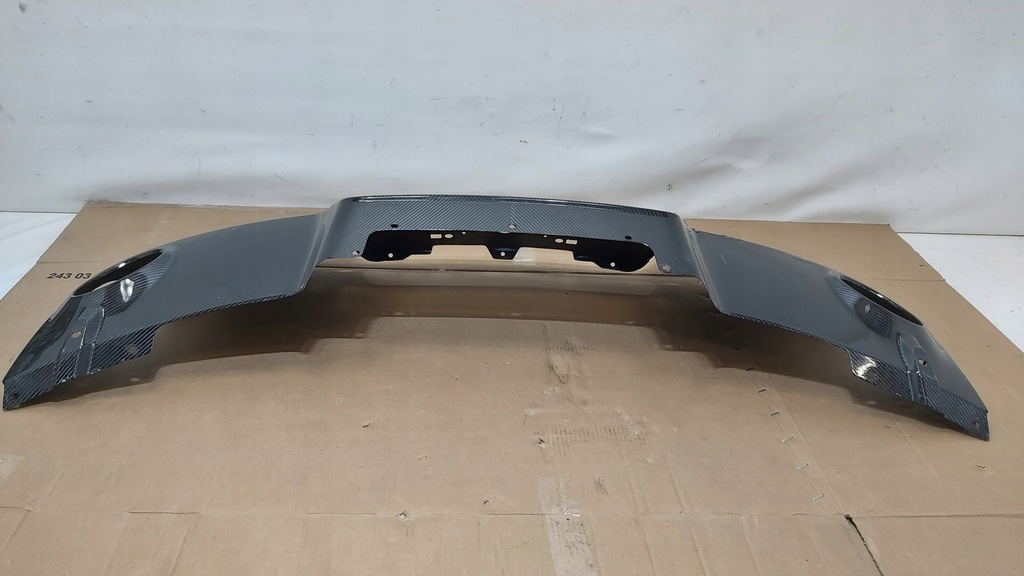 фото №7, Бампер задняя накладка карбон aston martin vantage v8 v12 lift ad23-17e955-ab