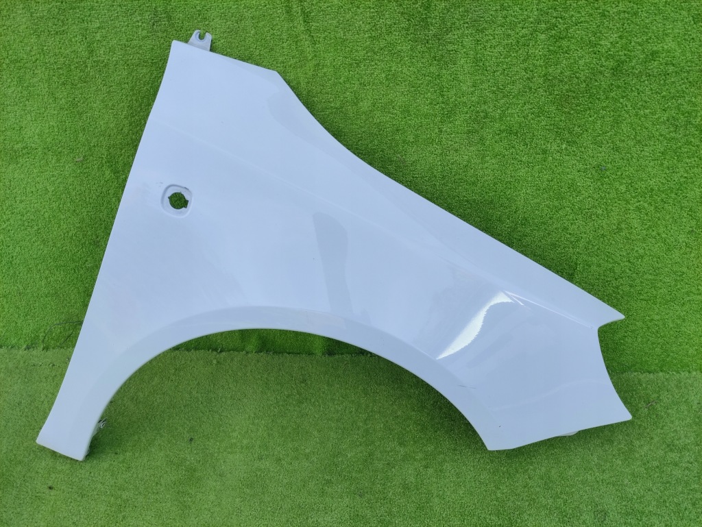 фото №2, Skoda fabia ii roomster 06- крыло правый передний